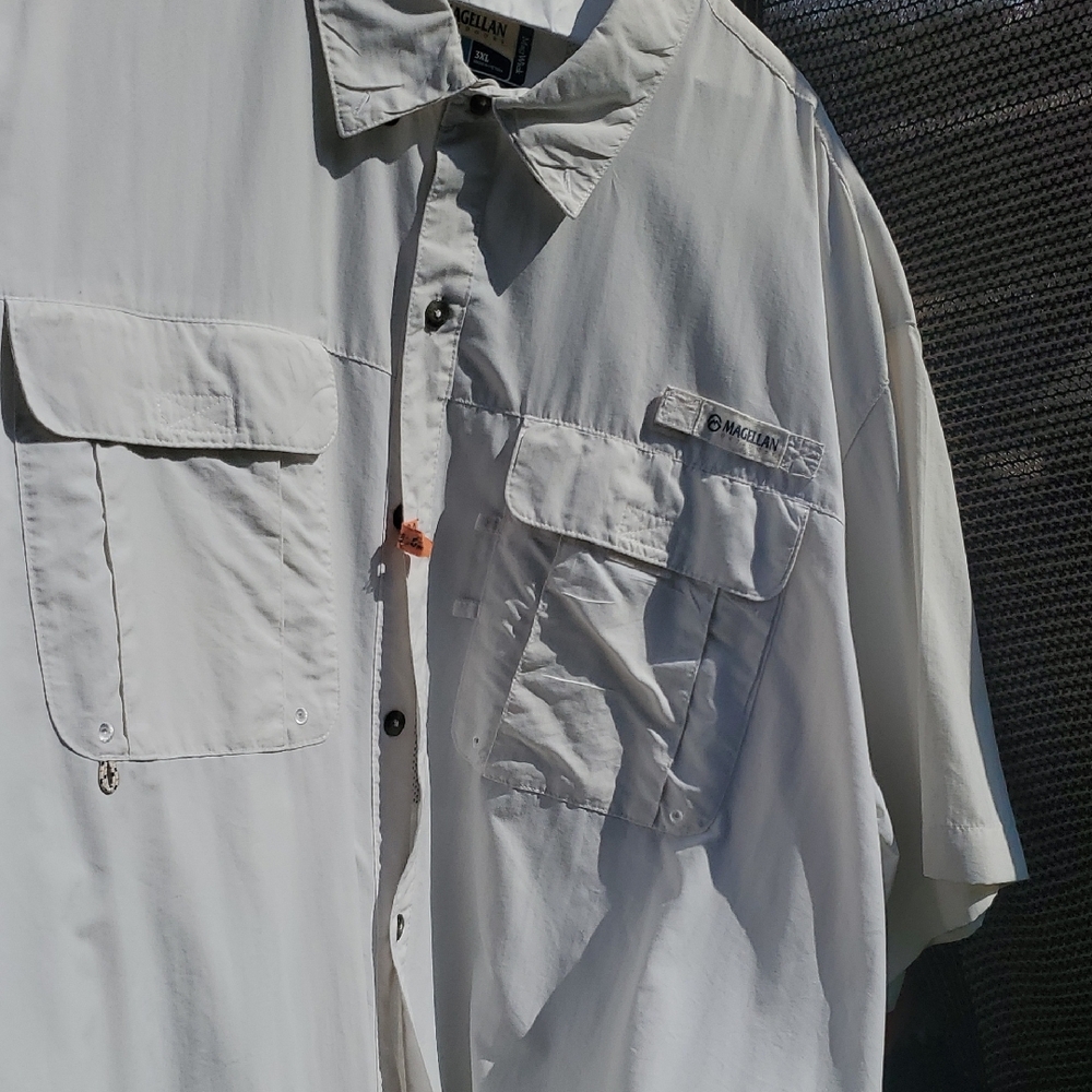 3 XL Magellan Outdoors Men's White Button Down Shirt
